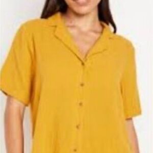 Old Navy Womens Short Sleeve Guaze Button Front Blouse in Mustard Yellow